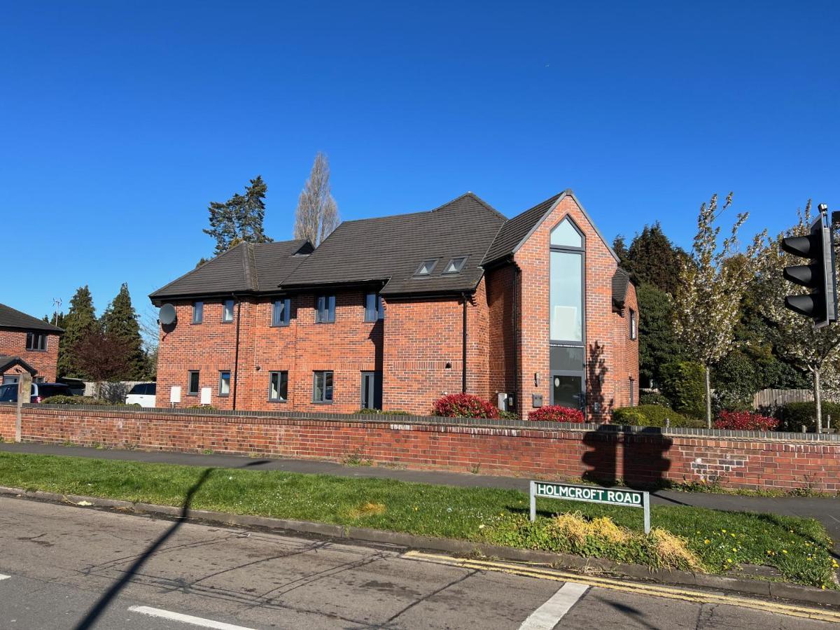 Cross Court, Stafford By Bell Apartments Экстерьер фото