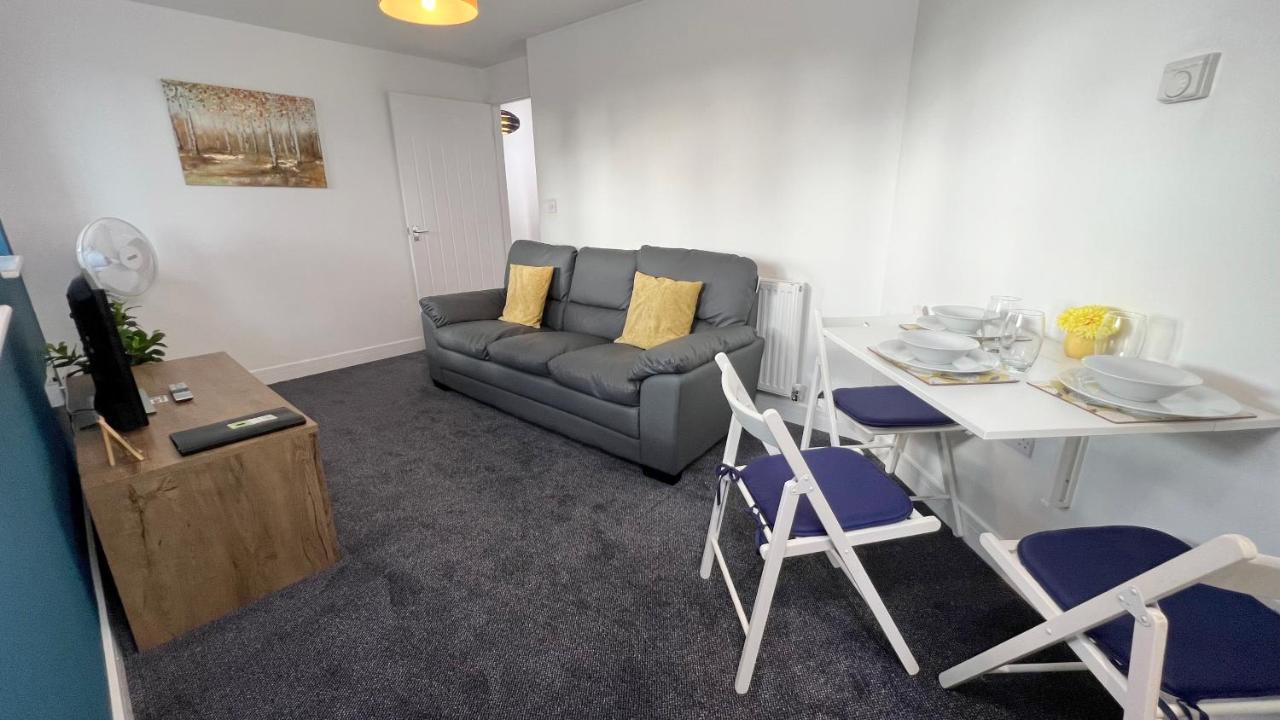 Cross Court, Stafford By Bell Apartments Экстерьер фото