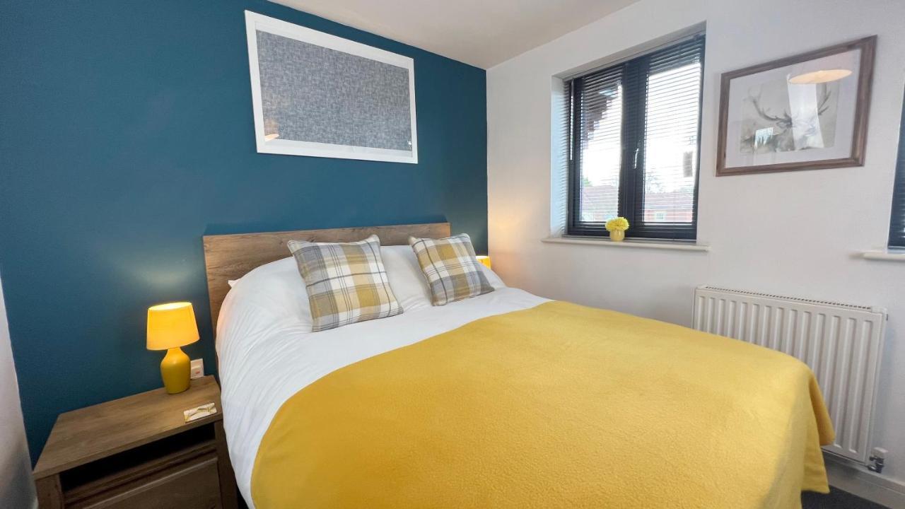 Cross Court, Stafford By Bell Apartments Экстерьер фото