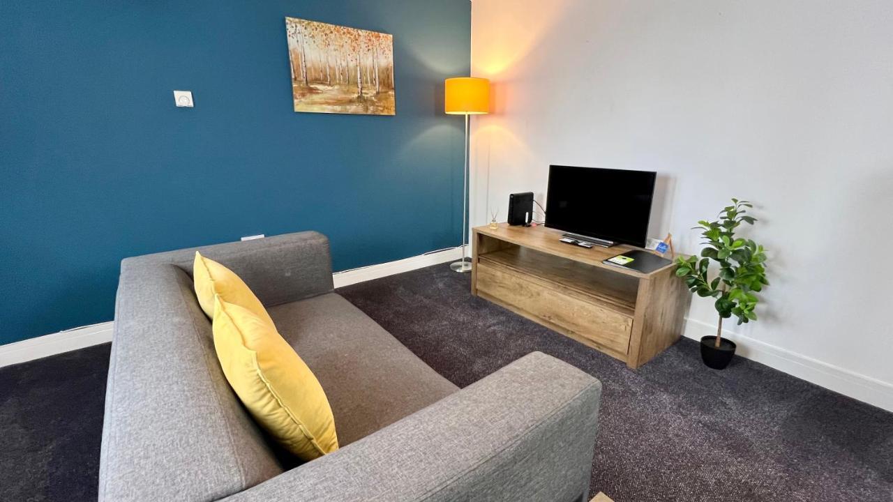 Cross Court, Stafford By Bell Apartments Экстерьер фото