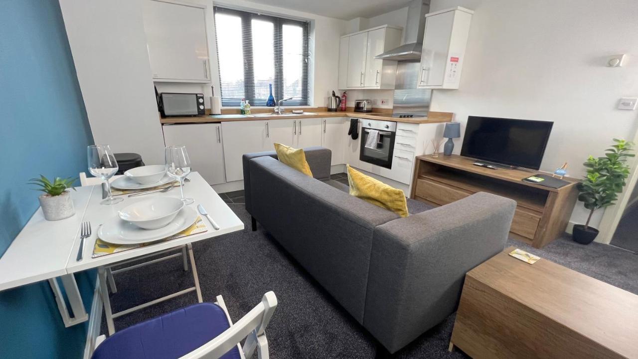 Cross Court, Stafford By Bell Apartments Экстерьер фото