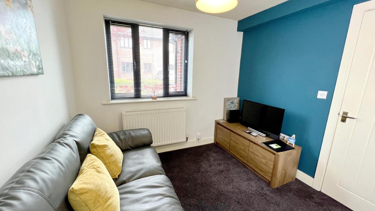 Cross Court, Stafford By Bell Apartments Экстерьер фото
