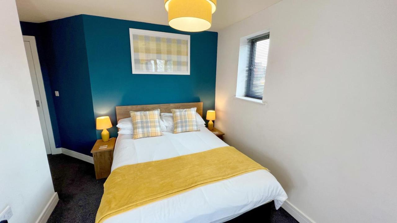 Cross Court, Stafford By Bell Apartments Экстерьер фото