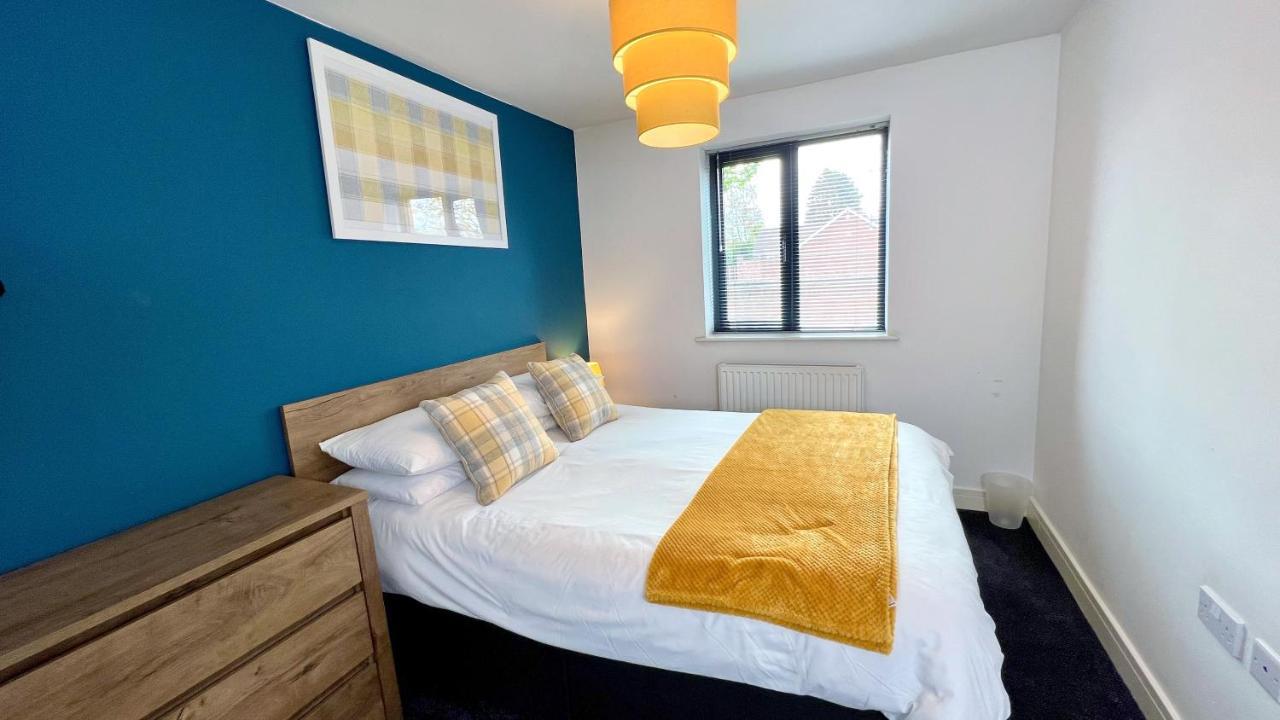 Cross Court, Stafford By Bell Apartments Экстерьер фото